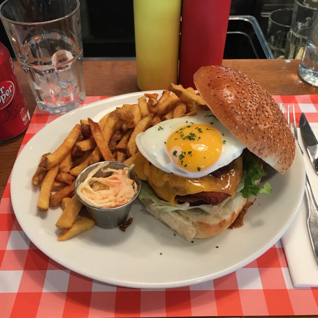 schwartz's Delicatessen Paris Chicken Burger Passion Poulet